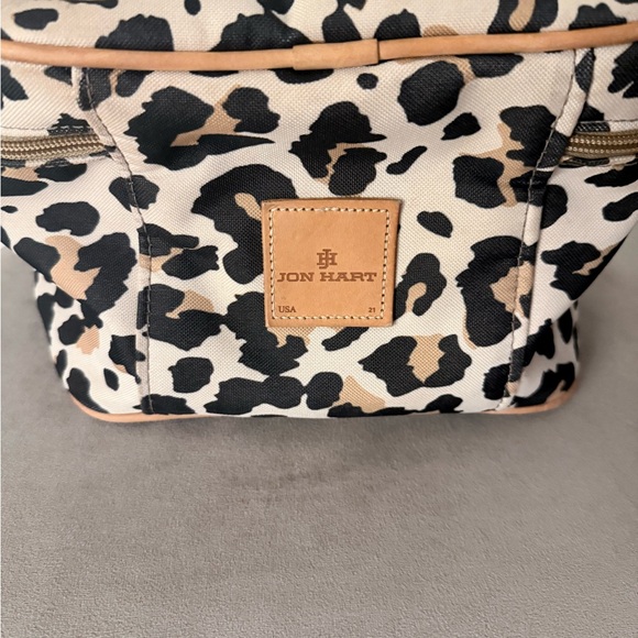 Jon Hart Design Leopard Print makeup case - Picture 2 of 6